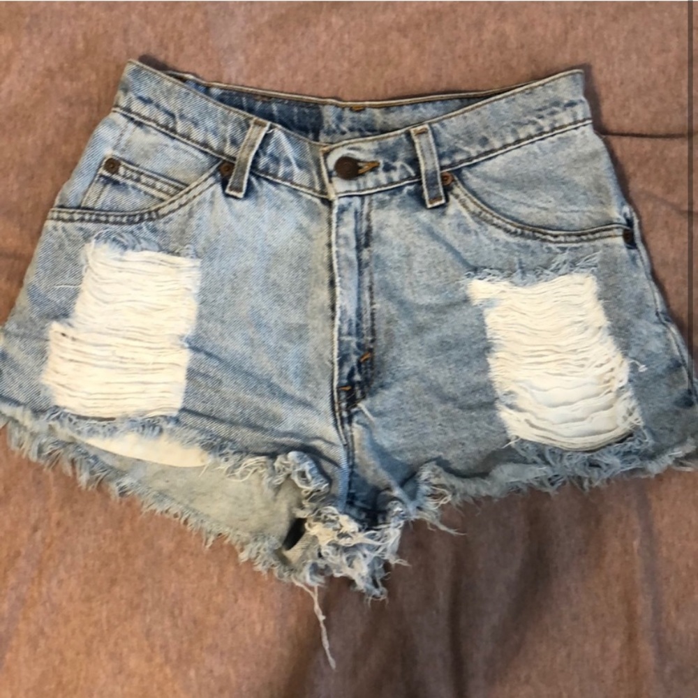 Levi jean shorts